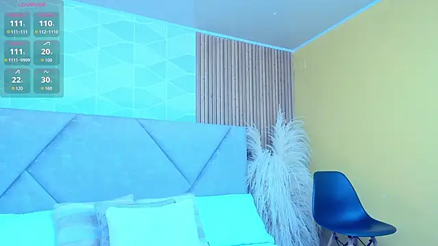 Brunnette Sensation online show from November 8, 6:18 pm