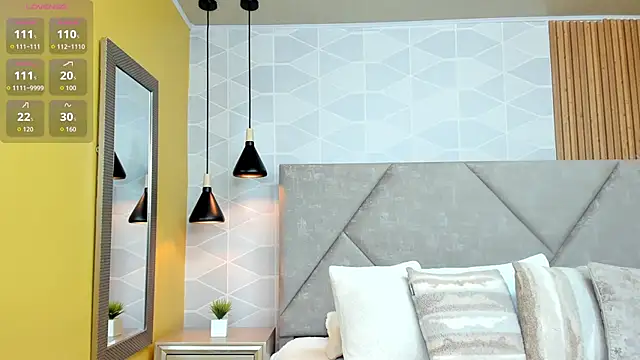 Brunnette Sensation online show from November 14, 6:17 pm