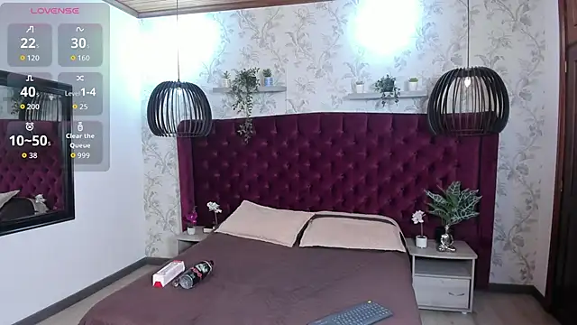 AustinJones  online show from September 11, 7:47 pm