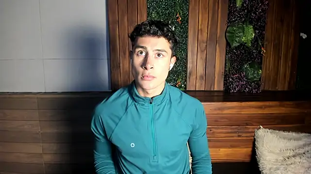 AustinJones  online show from November 15, 6:26 pm