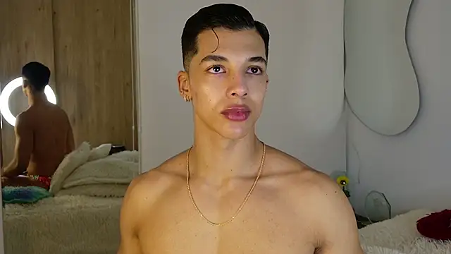 Troye Williams online show from April 16, 10:49 am