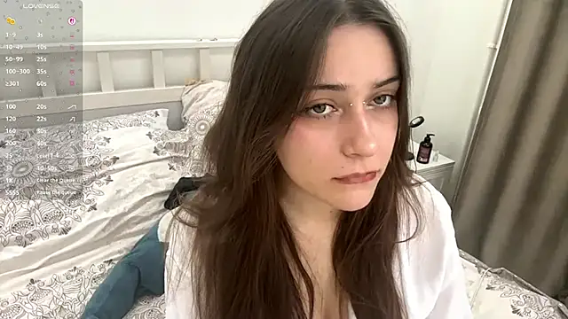 Snapshot of RachaelJuntunen chatting on October 7, 8:11 am RachaelJuntunen online show from October 7, 8:11 am