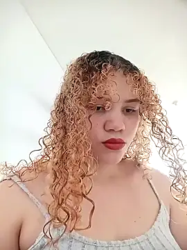 Snapshot of SirenRouge_69 chatting on September 30, 7:30 pm SirenRouge 69 online show from September 30, 7:30 pm