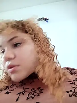 Snapshot of SirenRouge_69 chatting on October 7, 7:55 pm SirenRouge 69 online show from October 7, 7:55 pm