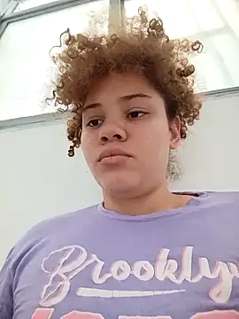 Snapshot of SirenRouge_69 chatting on October 23, 8:07 pm SirenRouge 69 online show from October 23, 8:07 pm