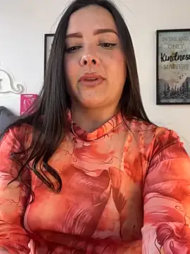 amaia monet online show from March 7, 7:55 pm