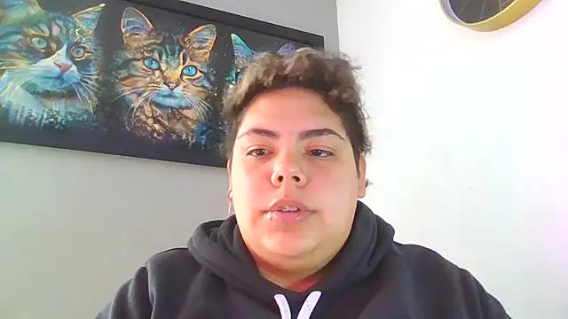 Hailey Curvy online show from October 9, 7:01 pm