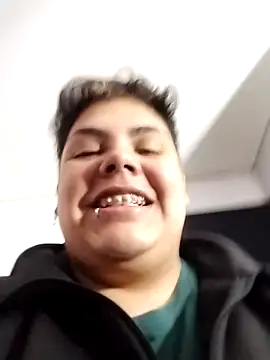 Snapshot of Hailey_Curvy chatting on December 23, 11:08 am Hailey Curvy online show from December 23, 11:08 am