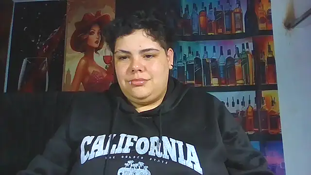 Hailey Curvy online show from June 5, 3:57 am