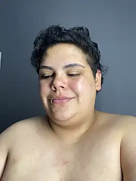 Hailey Curvy online show from July 28, 3:13 am