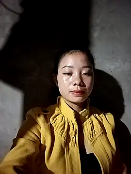 milo123-xx online show from October 8, 4:37 pm