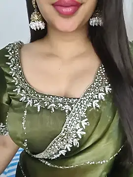 Cute merry01 online show from May 22, 3:35 am