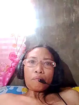 pinayhotii online show from September 9, 11:15 pm