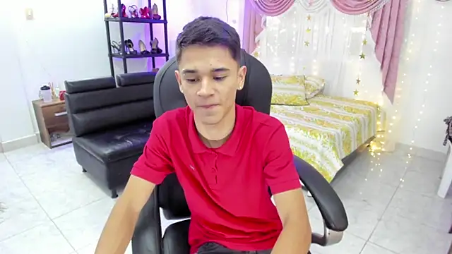 Aron Boyy online show from September 16, 8:21 pm