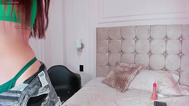 DulceEstrella  online show from September 28, 4:29 am