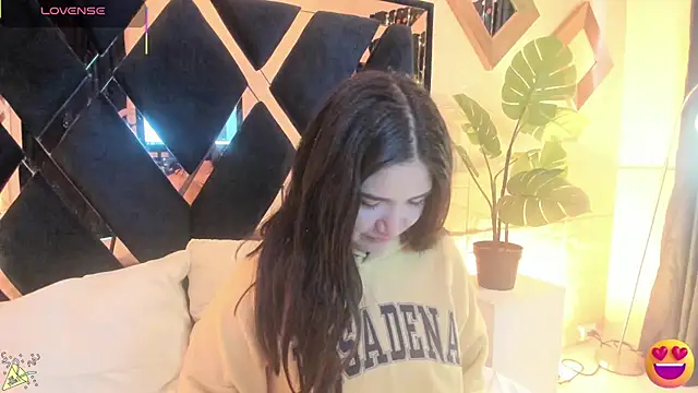 Valery Brand online show from February 19, 2:24 pm