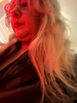 Lucy Milf 474 online show from November 1, 11:45 am