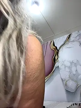 Lucy Milf 474 online show from November 23, 10:59 am