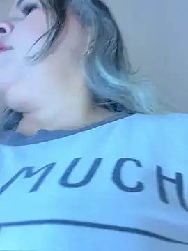 Snapshot of Lucy_Milf_474 chatting on January 6, 11:47 am Lucy Milf 474 online show from January 6, 11:47 am