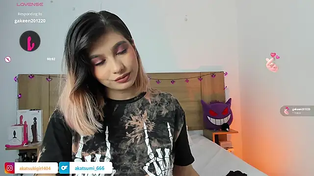 Snapshot of Akatsumi_ chatting on October 18, 10:21 pm Akatsumi  online show from October 18, 10:21 pm