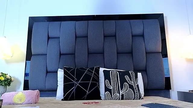 Calipso Parisi online show from September 12, 1:22 pm