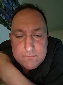 GenuineDedication42 online show from January 15, 2:32 pm