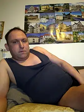 Snapshot of GenuineDedication42 chatting on February 7, 6:11 pm GenuineDedication42 online show from February 7, 6:11 pm