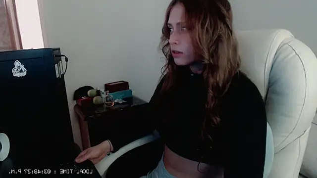 Flor3citarockera online show from December 1, 8:47 pm