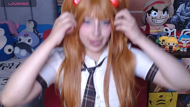  alexa19pretty  online show from April 16, 7:03 pm