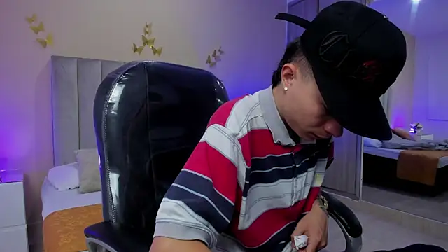 Nascary Fox online show from January 11, 1:16 pm