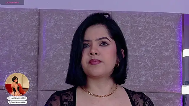 Martina-Roberts- online show from October 23, 4:01 am