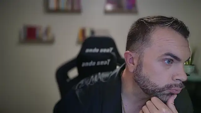 Ty lerDavid online show from March 10, 5:51 pm