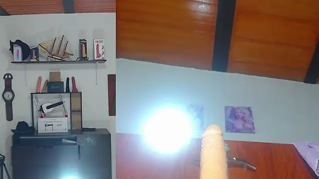 Snapshot of keily__funny chatting on January 7, 11:23 am keily funny online show from January 7, 11:23 am