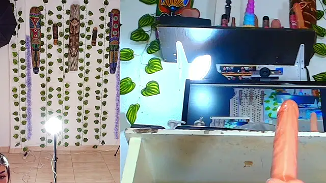 Snapshot of keily__funny chatting on February 25, 11:09 am keily funny online show from February 25, 11:09 am