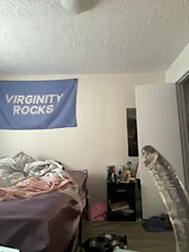 Snapshot of kykyloves chatting on March 14, 4:23 pm kykyloves online show from March 14, 4:23 pm