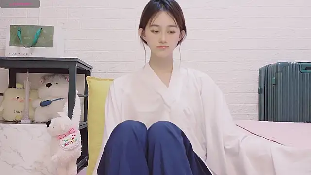 marina-cutegirll online show from October 2, 12:01 pm