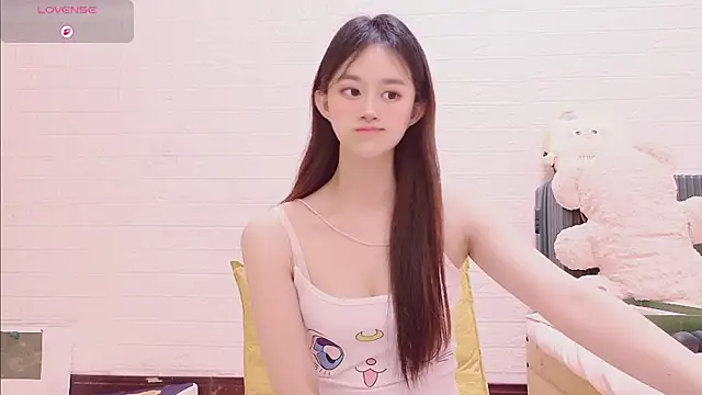 Snapshot of marina-cutegirll chatting on February 25, 9:24 pm marina-cutegirll online show from February 25, 9:24 pm