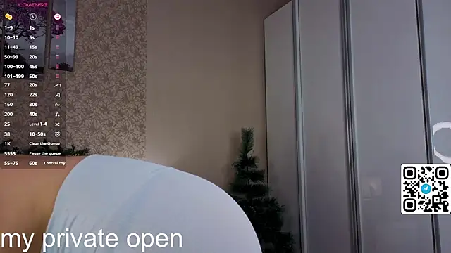 Brittney Shaw online show from December 15, 3:16 pm