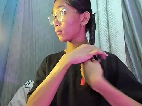 Aiko shemalexxx online show from September 24, 10:18 am