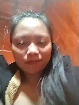 venu00 online show from October 26, 4:07 am