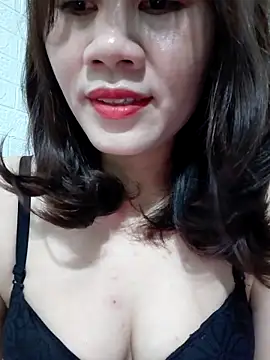 Singlemom69x online show from May 23, 1:11 am