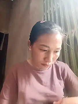 Snapshot of YAYAA-502 chatting on October 12, 2:43 am YAYAA-502 online show from October 12, 2:43 am