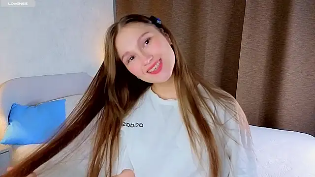 MelaniSeiver online show from September 23, 1:08 am