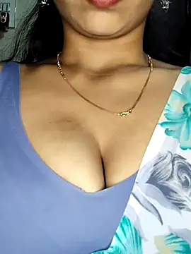 Snapshot of Savita2310 chatting on November 30, 10:03 pm Savita2310 online show from November 30, 10:03 pm