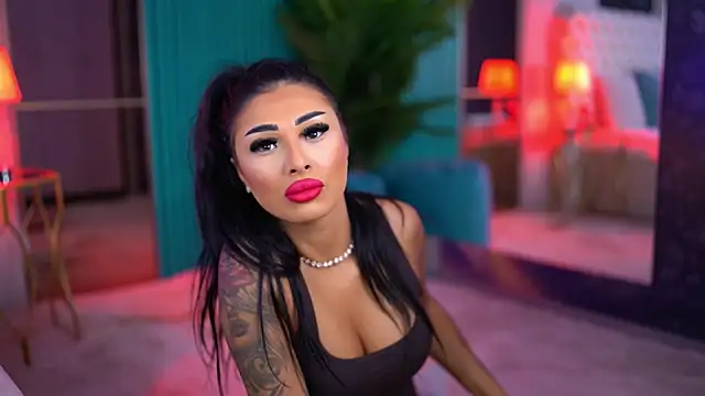 ArabellaPosh online show from October 17, 5:10 am