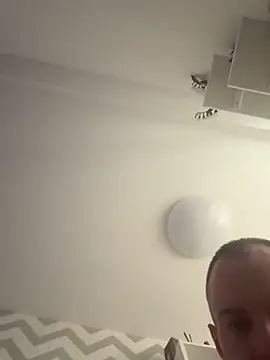 Seriy43 online show from November 15, 9:06 am