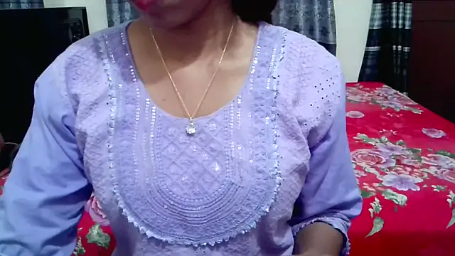 Snapshot of blackpori chatting on February 6, 4:10 pm blackpori online show from February 6, 4:10 pm