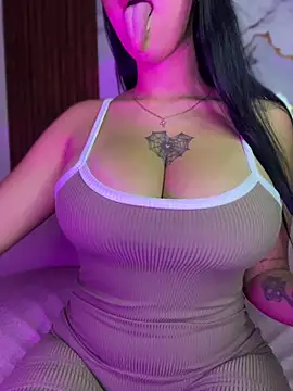Snapshot of marian_boobss chatting on June 9, 2:28 pm marian boobss online show from June 9, 2:28 pm