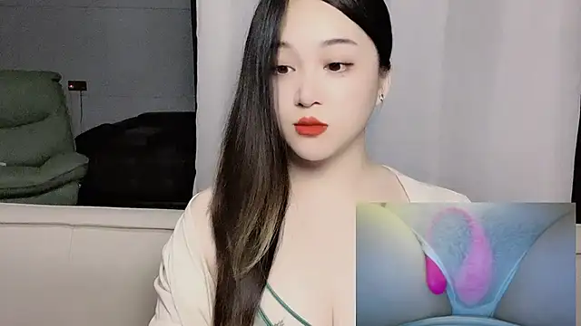 Snapshot of woaiqinqin chatting on July 5, 2:57 pm woaiqinqin online show from July 5, 2:57 pm