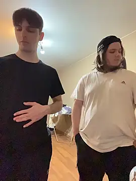 desiredude9 online show from April 4, 4:15 pm